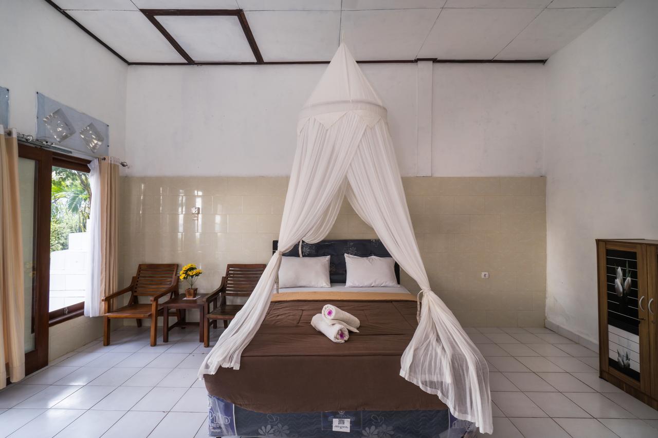Hotel Kusuma Abiakta Sea Side Lembongan Esterno foto