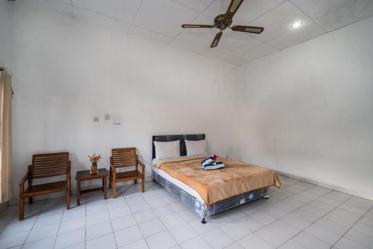 Hotel Kusuma Abiakta Sea Side Lembongan Esterno foto